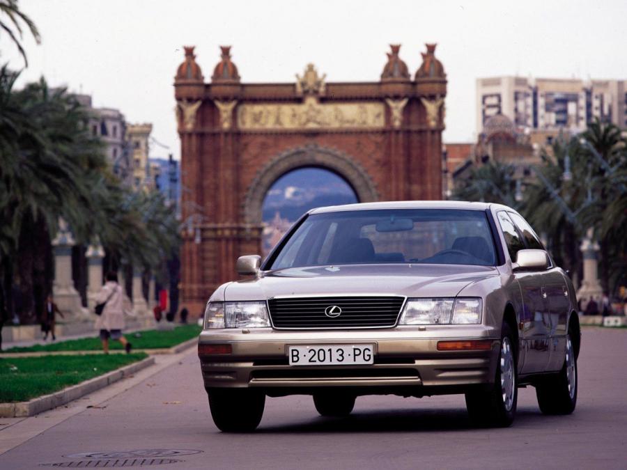  Lexus LS400 1995 года  (EU) (фото 1 из 7)